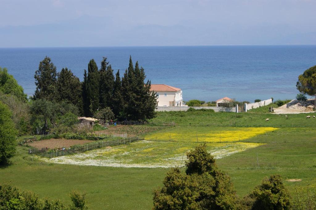 Apartament Bouka Astrakeri